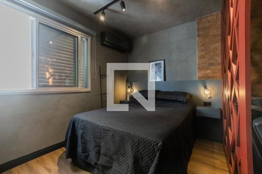 Quarto de apartamento à venda com 1 quarto, 26m² em Cerqueira César, São Paulo