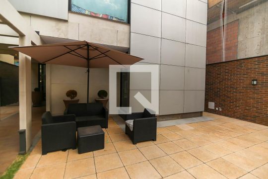 Garagem de casa à venda com 3 quartos, 408m² em Jardim Europa, São Paulo