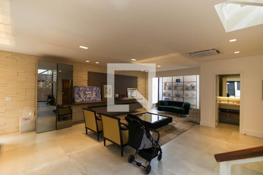 Sala de casa à venda com 3 quartos, 408m² em Jardim Europa, São Paulo