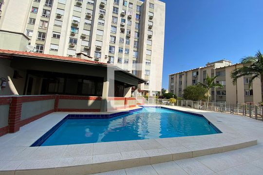 Área comum - Piscina de kitnet/studio à venda com 1 quarto, 28m² em Cristo Rei, São Leopoldo