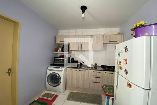 Cozinha de kitnet/studio à venda com 1 quarto, 28m² em Cristo Rei, São Leopoldo