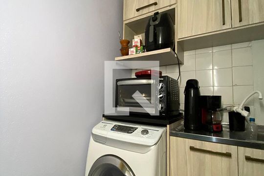 Lavanderia de kitnet/studio à venda com 1 quarto, 28m² em Cristo Rei, São Leopoldo
