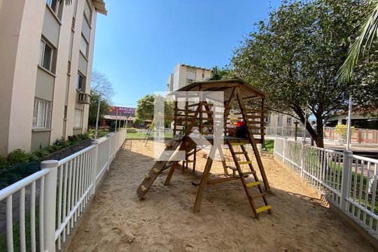 Área Comum - Playground de kitnet/studio à venda com 1 quarto, 28m² em Cristo Rei, São Leopoldo
