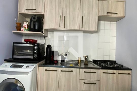 Lavanderia de kitnet/studio à venda com 1 quarto, 28m² em Cristo Rei, São Leopoldo