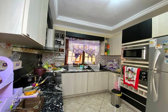 Cozinha de casa à venda com 2 quartos, 247m² em Pinheiro, São Leopoldo