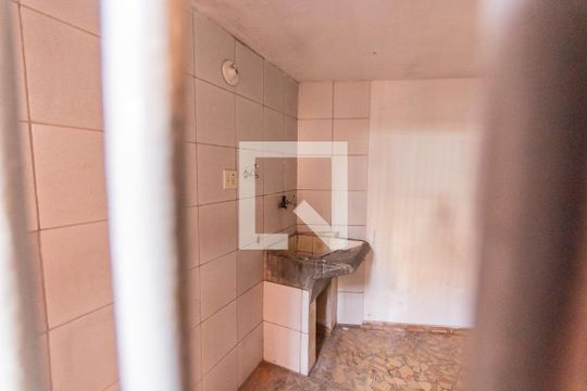 Área de Serviço de casa para alugar com 2 quartos, 120m² em Vila Curuca, Santo André
