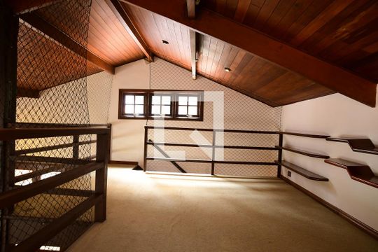 Sala de casa de condomínio para alugar com 4 quartos, 280m² em Granja Viana Ii, Cotia
