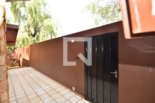 Lavabo - Vista de casa à venda com 4 quartos, 340m² em Jardim do Sol, Campinas
