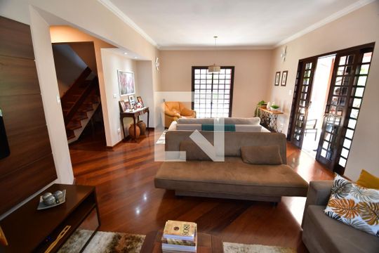 Sala de casa à venda com 4 quartos, 340m² em Jardim do Sol, Campinas