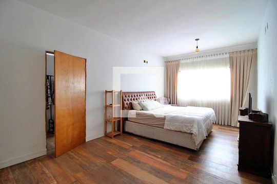 Suíte 1 de casa à venda com 3 quartos, 240m² em Santa Teresinha, Santo André