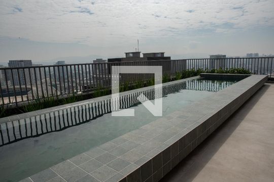 Área comum - Piscina de apartamento para alugar com 1 quarto, 17m² em Perdizes, São Paulo