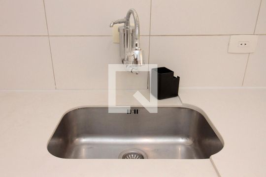 Cozinha de apartamento à venda com 1 quarto, 70m² em Vila Buarque, São Paulo