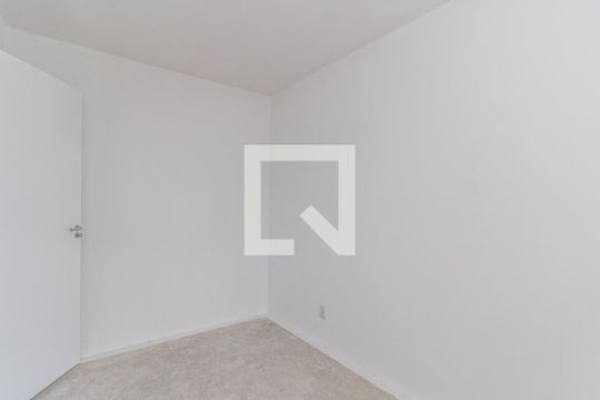 Quarto de apartamento à venda com 1 quarto, 64m² em Protásio Alves, Porto Alegre