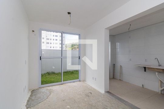 Sala de apartamento à venda com 1 quarto, 64m² em Protásio Alves, Porto Alegre
