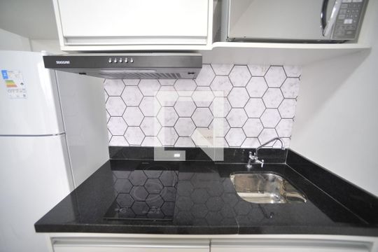 Cozinha de apartamento para alugar com 2 quartos, 38m² em Quarta Parada, São Paulo