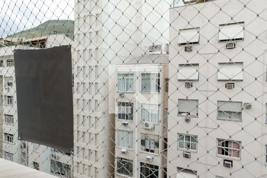 Vista de apartamento à venda com 4 quartos, 191m² em Copacabana, Rio de Janeiro