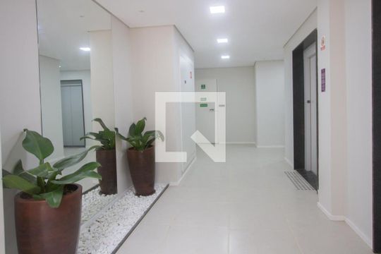 Hall de apartamento à venda com 2 quartos, 34m² em Santo Amaro, São Paulo