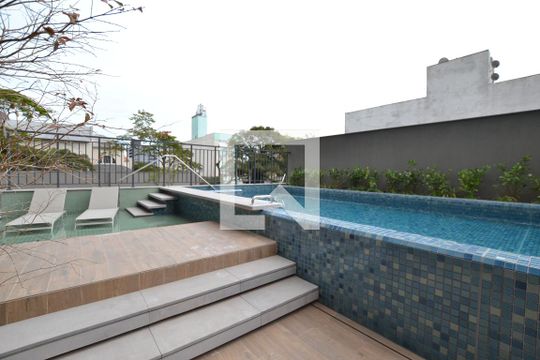 Área comum - Piscina de apartamento à venda com 2 quartos, 58m² em Azenha, Porto Alegre