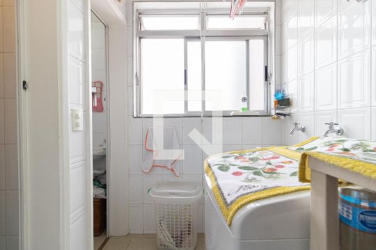 Lavanderia de apartamento à venda com 3 quartos, 73m² em Vila Gumercindo, São Paulo