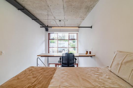 Quarto de apartamento para alugar com 1 quarto, 43m² em Jardim das Bandeiras, São Paulo