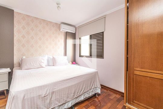 Suíte 1 de apartamento à venda com 4 quartos, 175m² em Santo Antônio, São Caetano do Sul
