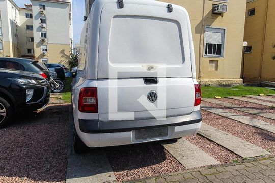 Garagem de apartamento à venda com 3 quartos, 67m² em Humaitá, Porto Alegre