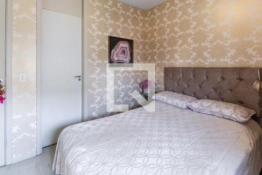 Suíte de apartamento à venda com 3 quartos, 67m² em Humaitá, Porto Alegre