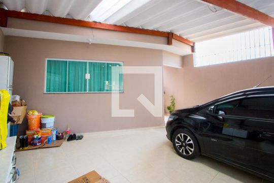 Garagem de casa para alugar com 3 quartos, 138m² em Jardim Stetel, Santo André
