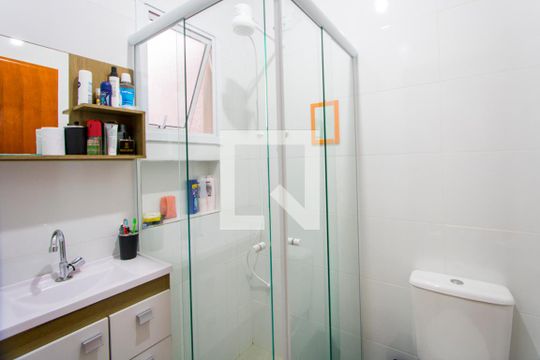 Banheiro do quarto 1 de casa para alugar com 3 quartos, 138m² em Jardim Stetel, Santo André