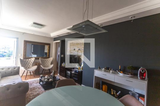 Sala de estar de apartamento à venda com 3 quartos, 96m² em Baeta Neves, São Bernardo do Campo