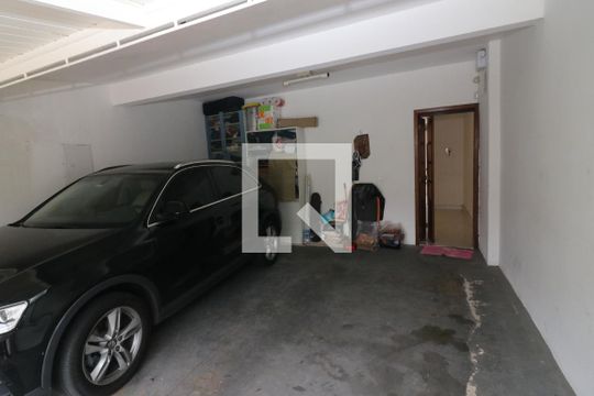 Garagem de casa à venda com 4 quartos, 221m² em Vila Assunção, Porto Alegre