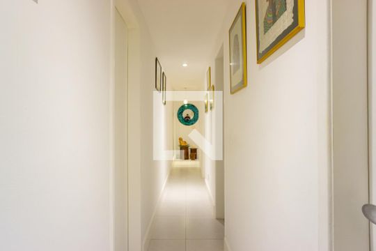 Corredor de apartamento à venda com 4 quartos, 320m² em Recreio dos Bandeirantes, Rio de Janeiro