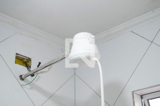 Banheiro de casa à venda com 1 quarto, 70m² em Jardim Paraíso, São Paulo
