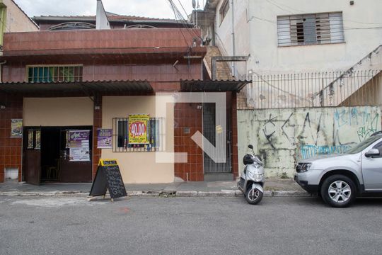 Fachada de casa à venda com 1 quarto, 70m² em Jardim Paraíso, São Paulo