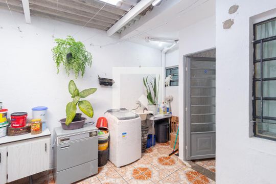 Área de serviço de casa à venda com 3 quartos, 110m² em Conceição, Osasco