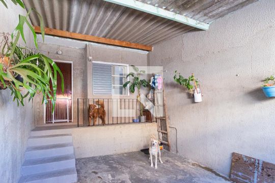 Garagem de casa à venda com 3 quartos, 110m² em Conceição, Osasco