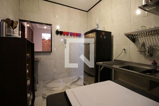 Cozinha de apartamento à venda com 3 quartos, 165m² em Santa Amélia, Belo Horizonte