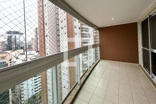 Varanda  de apartamento para alugar com 3 quartos, 139m² em Vila Olímpia, São Paulo