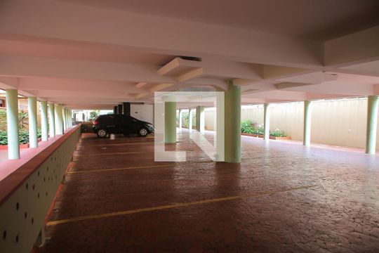 Garagem de apartamento para alugar com 2 quartos, 80m² em Boqueirão, Santos