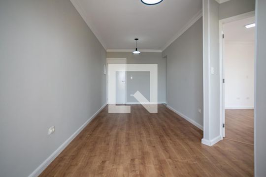 Sala de apartamento para alugar com 2 quartos, 50m² em Baeta Neves, São Bernardo do Campo