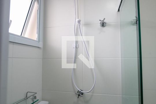 Banheiro de apartamento para alugar com 2 quartos, 50m² em Baeta Neves, São Bernardo do Campo