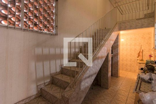 Lavanderia de casa à venda com 3 quartos, 350m² em Vila Pereira Cerca, São Paulo