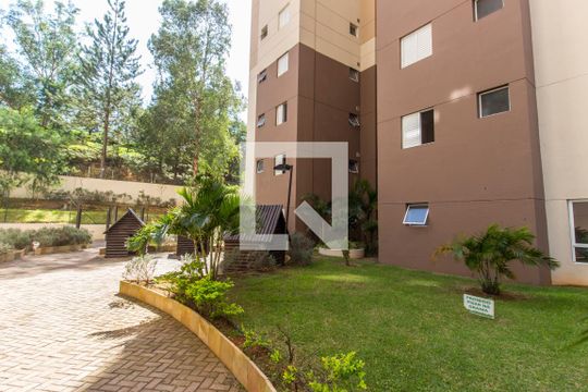 Área comum de apartamento à venda com 3 quartos, 74m² em Jardim Tupanci, Barueri