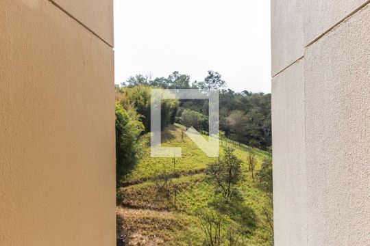 Vista de apartamento à venda com 3 quartos, 74m² em Jardim Tupanci, Barueri