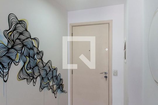 Hall de Entrada de apartamento à venda com 3 quartos, 74m² em Jardim Tupanci, Barueri
