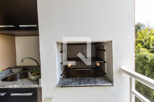 Varanda gourmet de apartamento à venda com 3 quartos, 74m² em Jardim Tupanci, Barueri