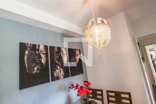 Sala de Jantar de apartamento à venda com 3 quartos, 74m² em Jardim Tupanci, Barueri
