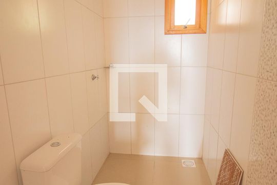 Banheiro de kitnet/studio para alugar com 1 quarto, 60m² em Campestre , São Leopoldo