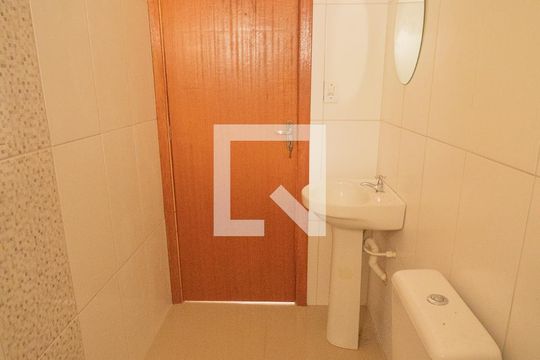 Banheiro de kitnet/studio para alugar com 1 quarto, 60m² em Campestre , São Leopoldo