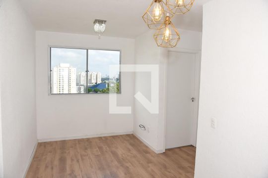 Apartamento para alugar com 2 quartos, 42m² em Usina Piratininga, São Paulo